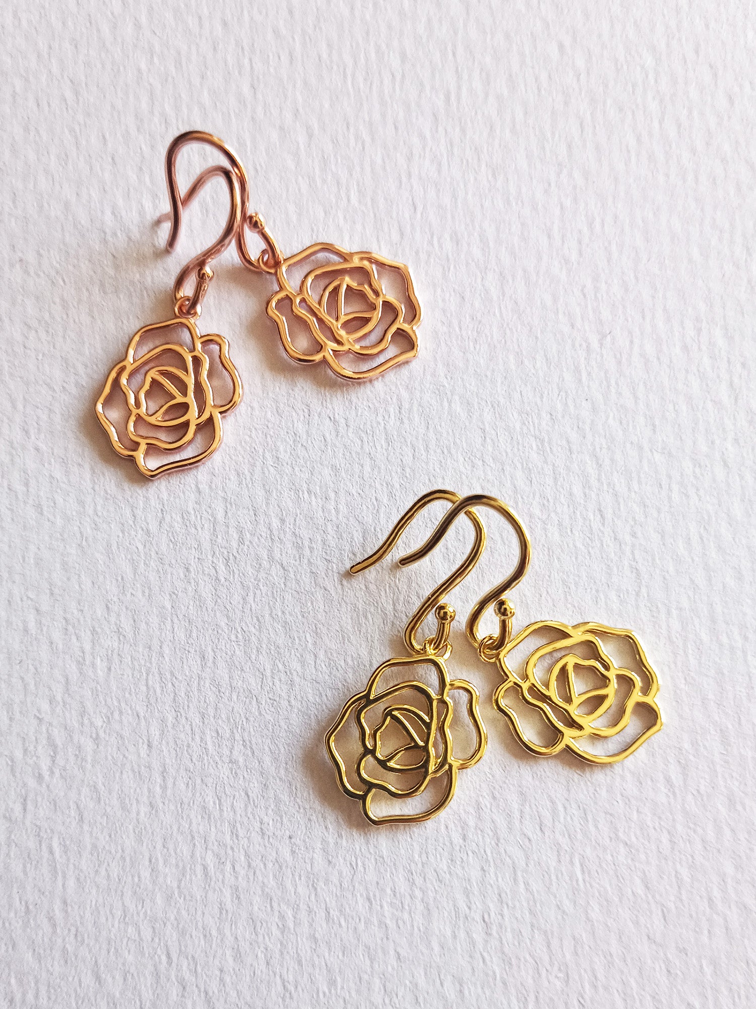 Pendientes rosa eterna