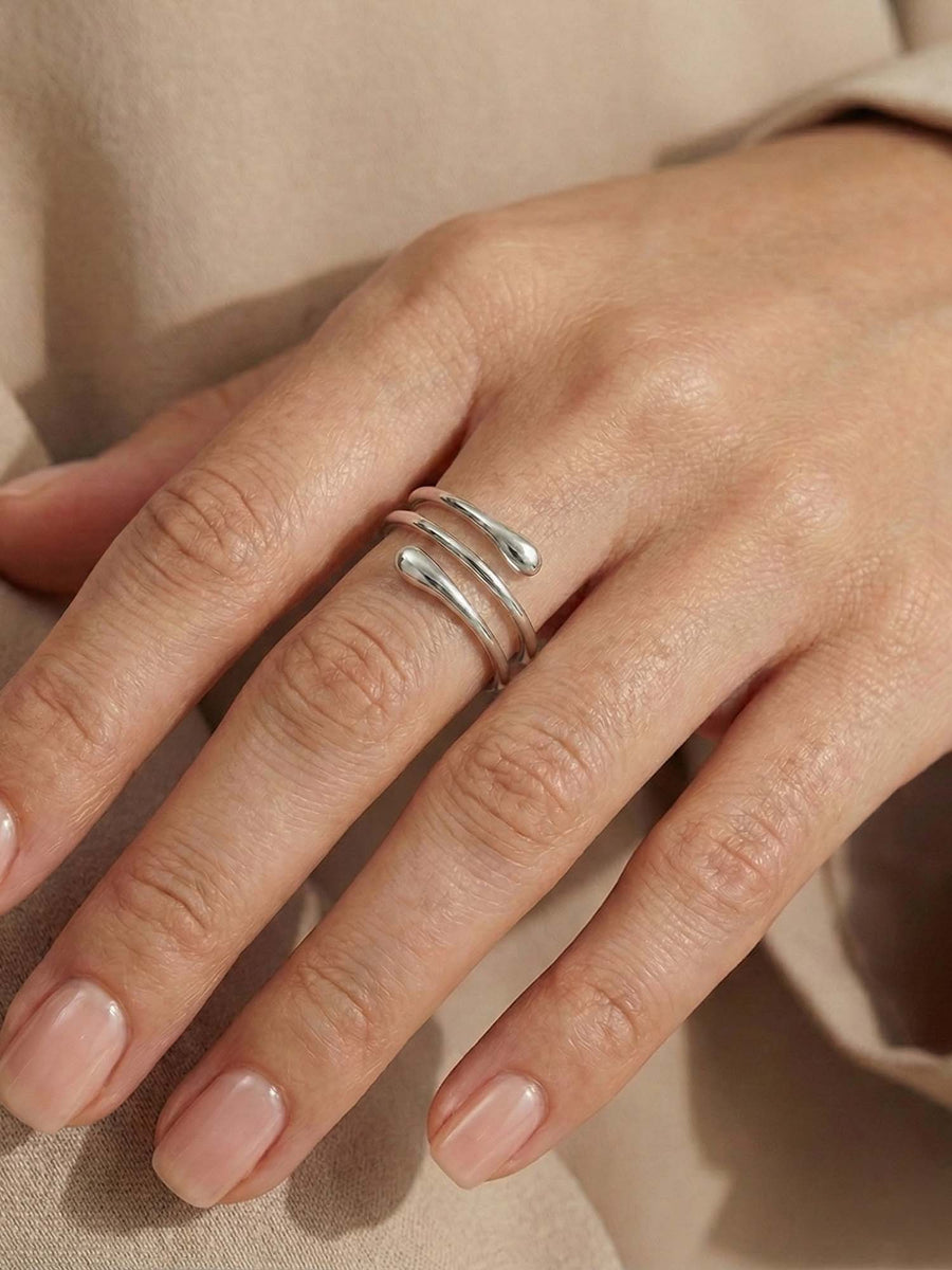 Anillo Trama