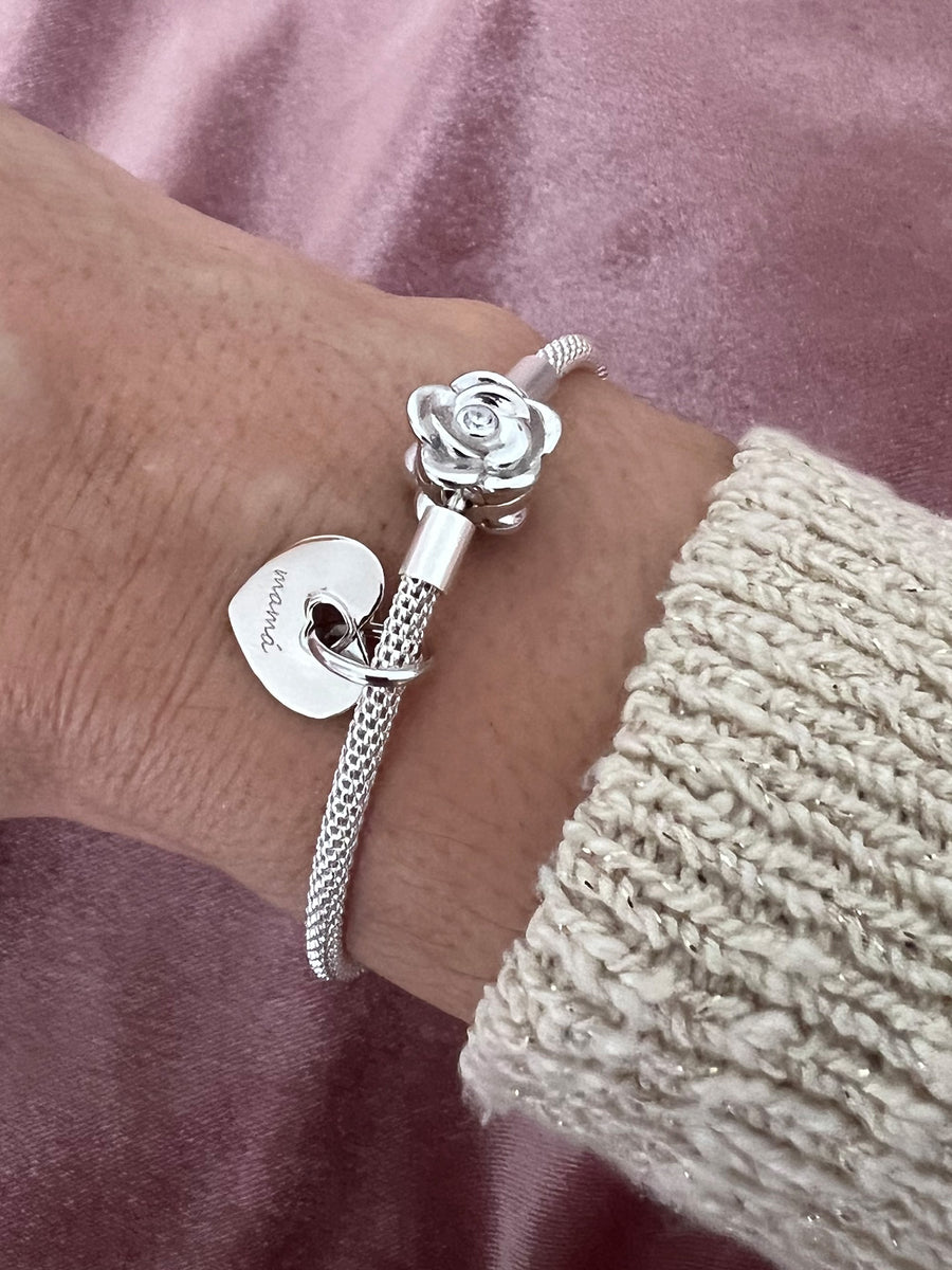 Charm Mamá