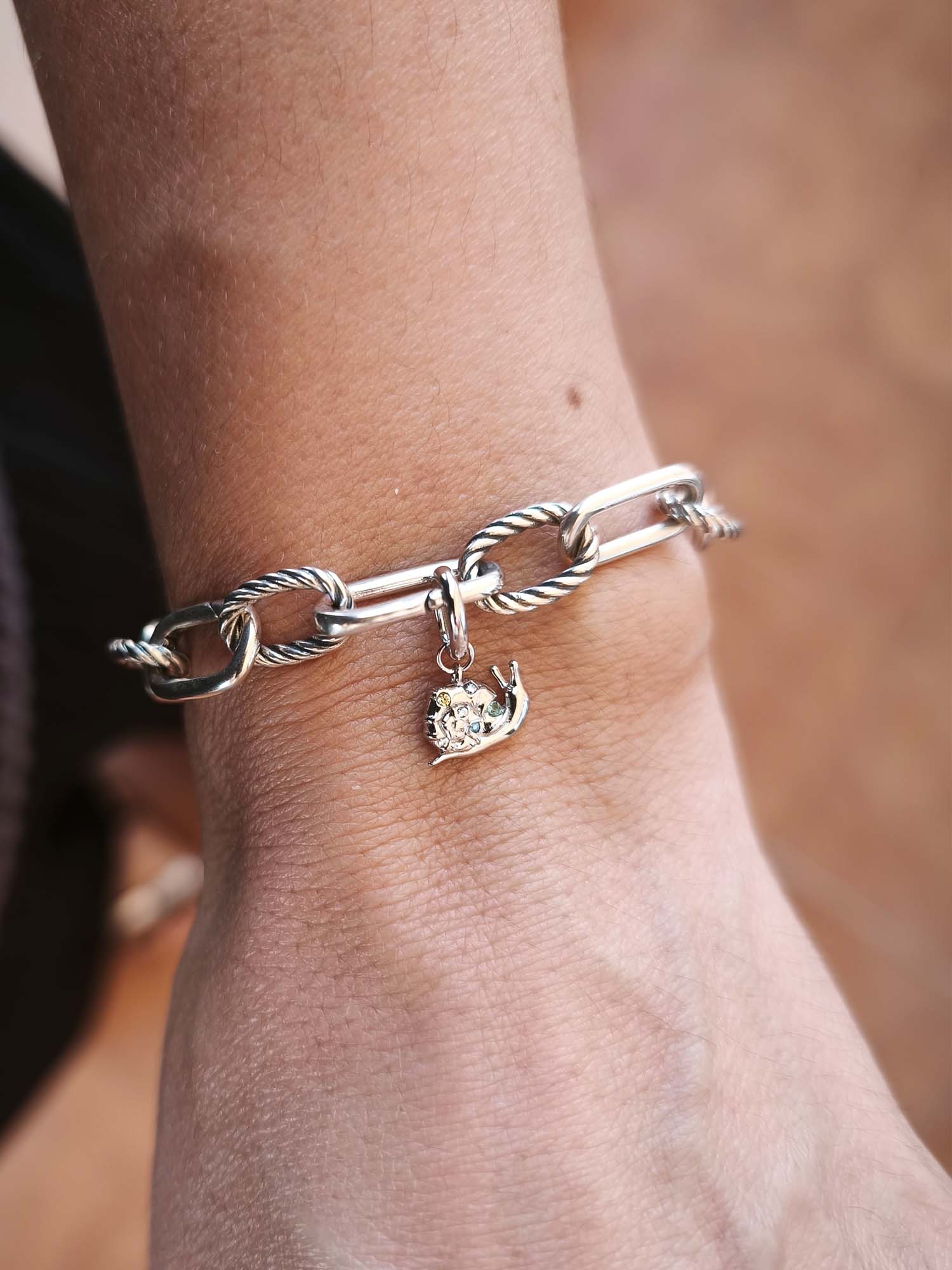 Charm Mini Helix