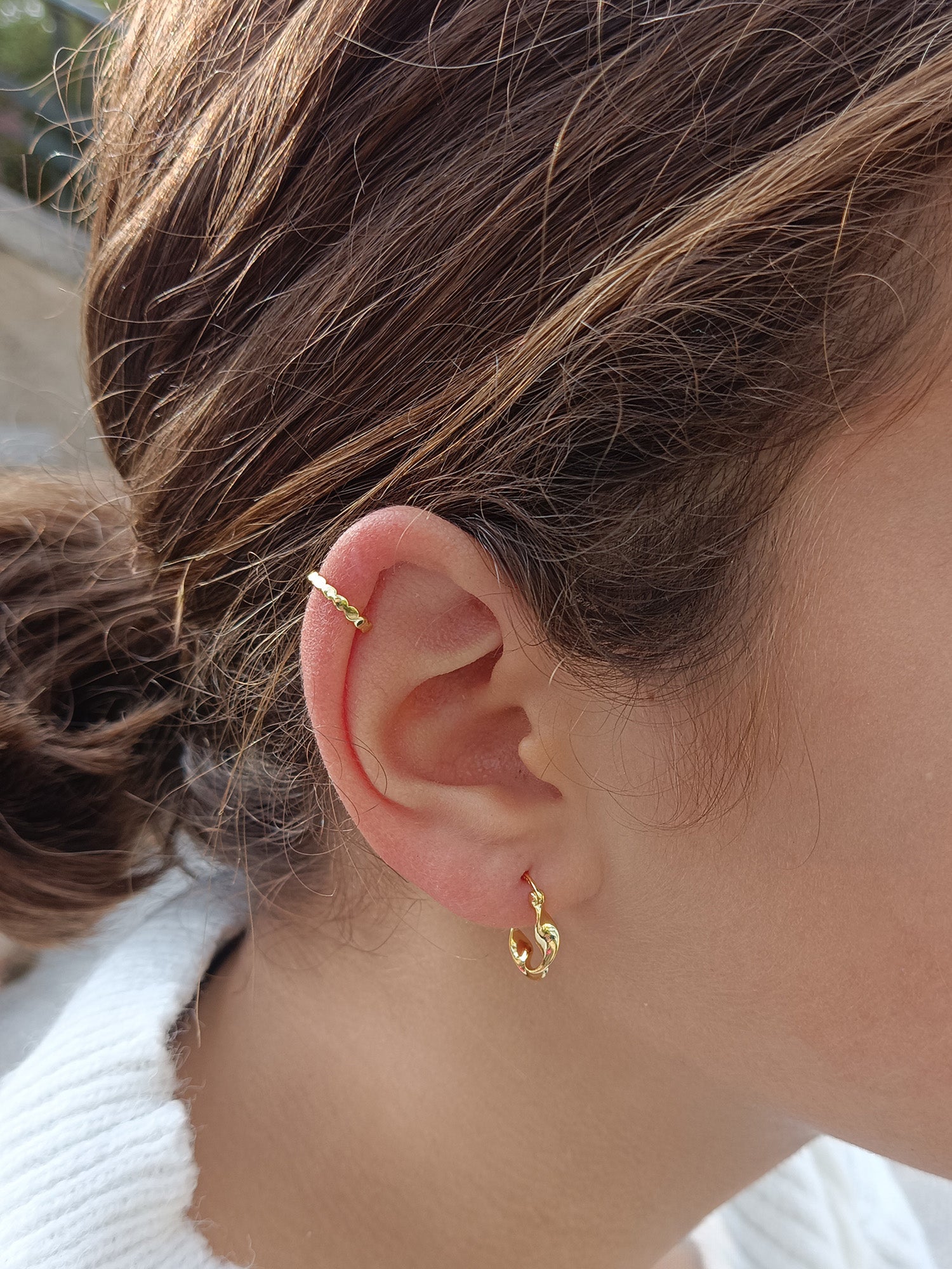 Ear cuff dots