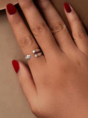 Anillo abierto de estrellas  de plata con diseño original y diferente. 