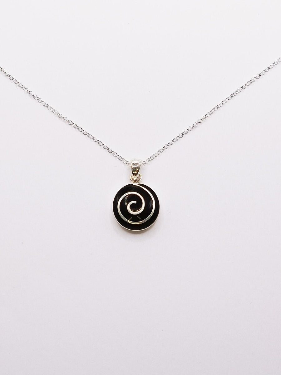 Collar Espiral Ónix